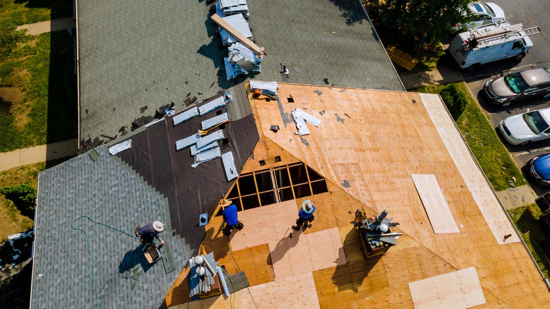 Roofing in Pontiac, MI